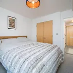 Charming Flat Near Canary Wharf