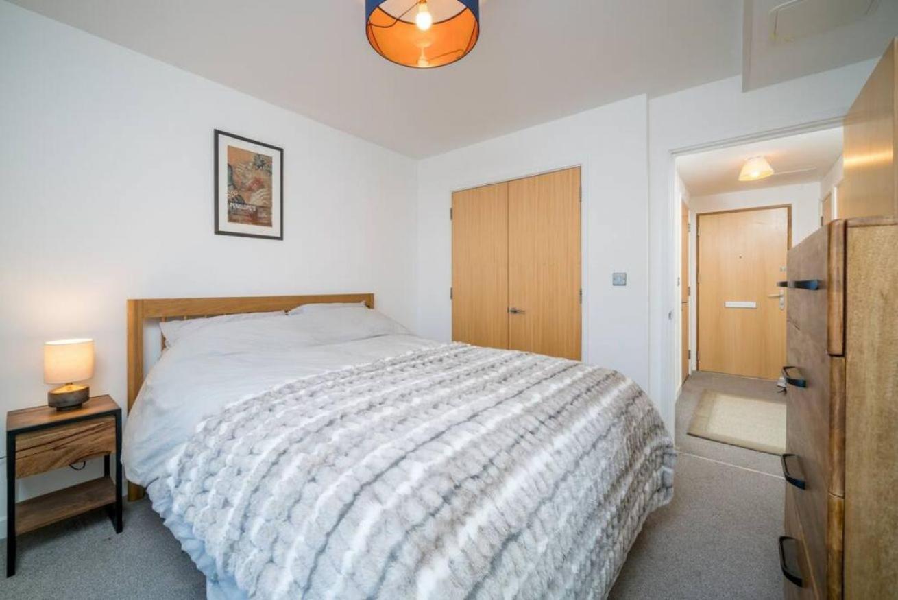 Charming Flat Near Canary Wharf * London